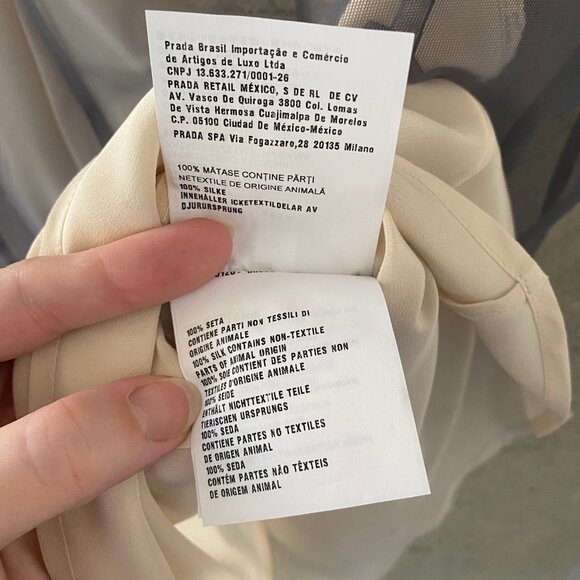 Prada silk organza sleeveless blouse with ruffles, crepe lining cami 10 - Picture 9 of 13